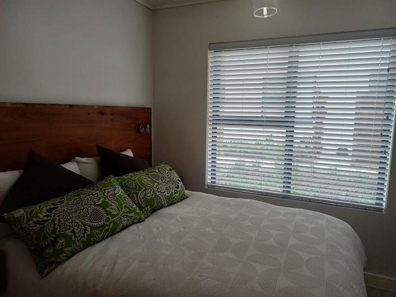 2 Bedroom Property for Sale in Gordons Bay Western Cape